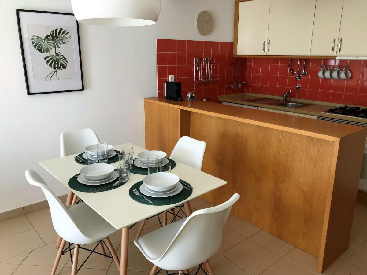 Casa Yeti - Beach House Armacao de Pera Luaran gambar